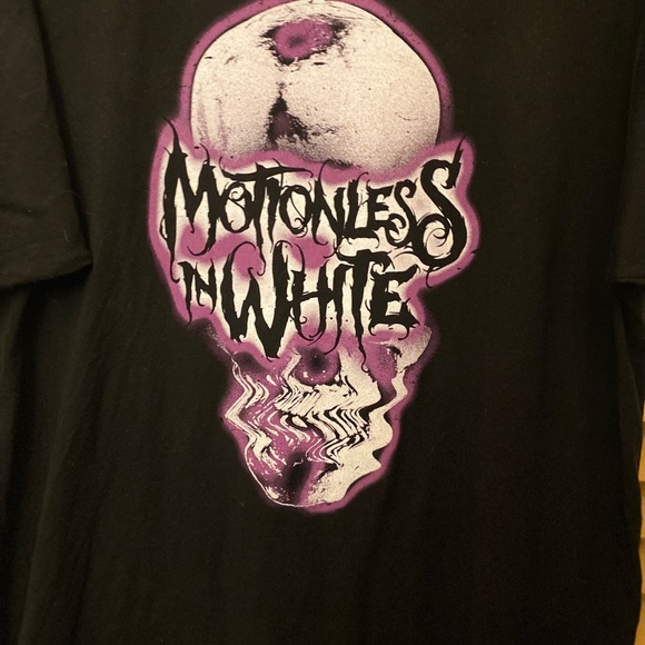 Motionless In White Skull tee - Picture 4 of 5